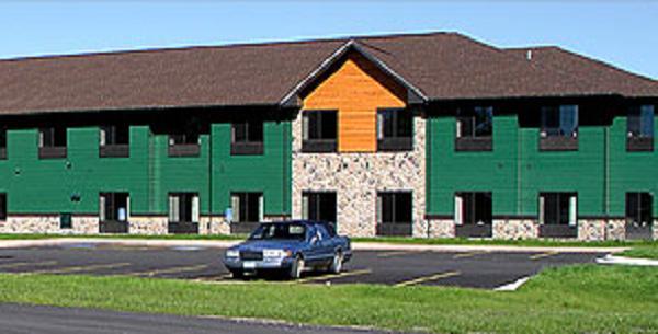 White Oak Inn And Suites Deer River エクステリア 写真